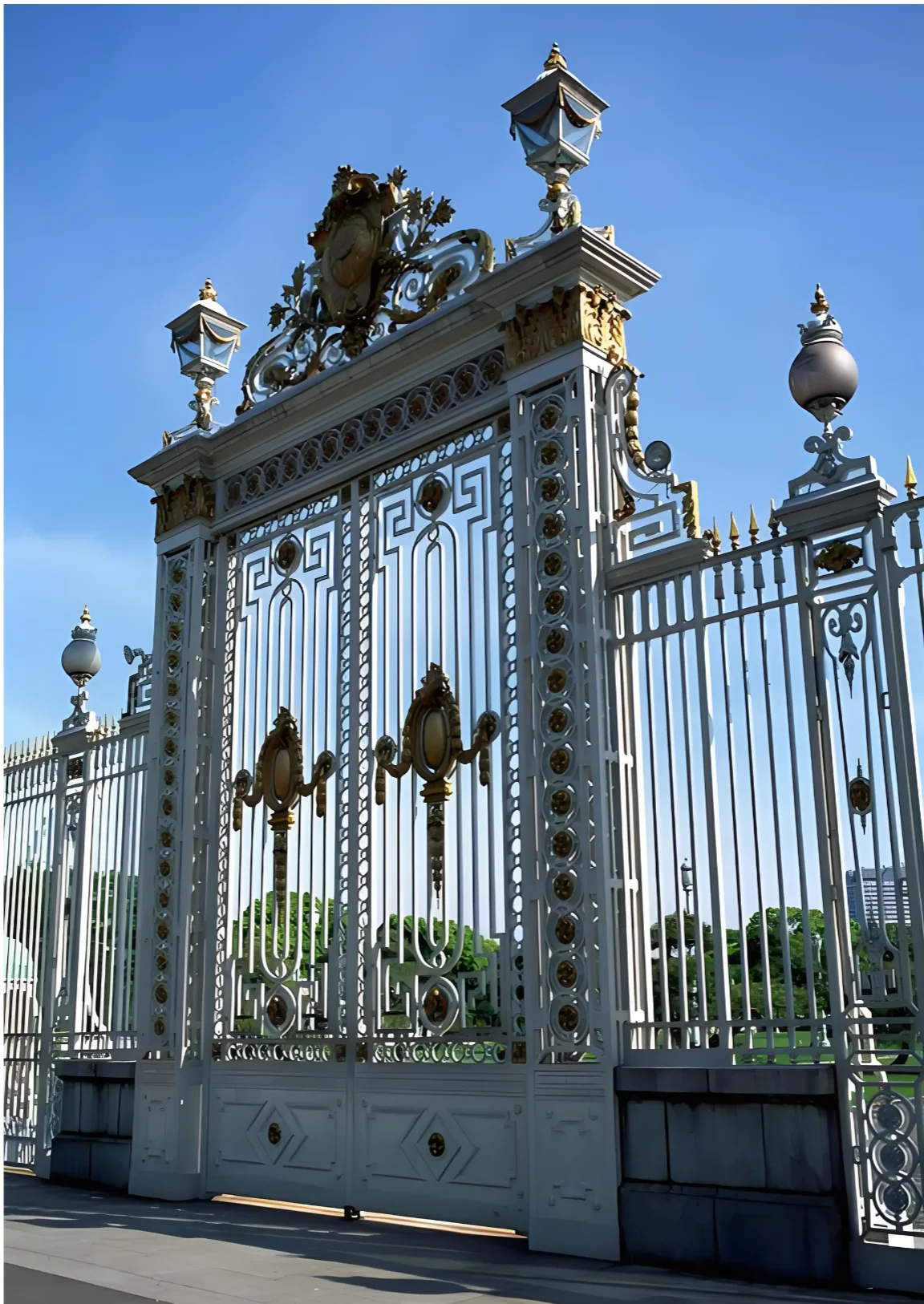 Home Garden Customizable Sliding Electric Gate for Industrial Use Villa Exterior Driveway Metal Gate