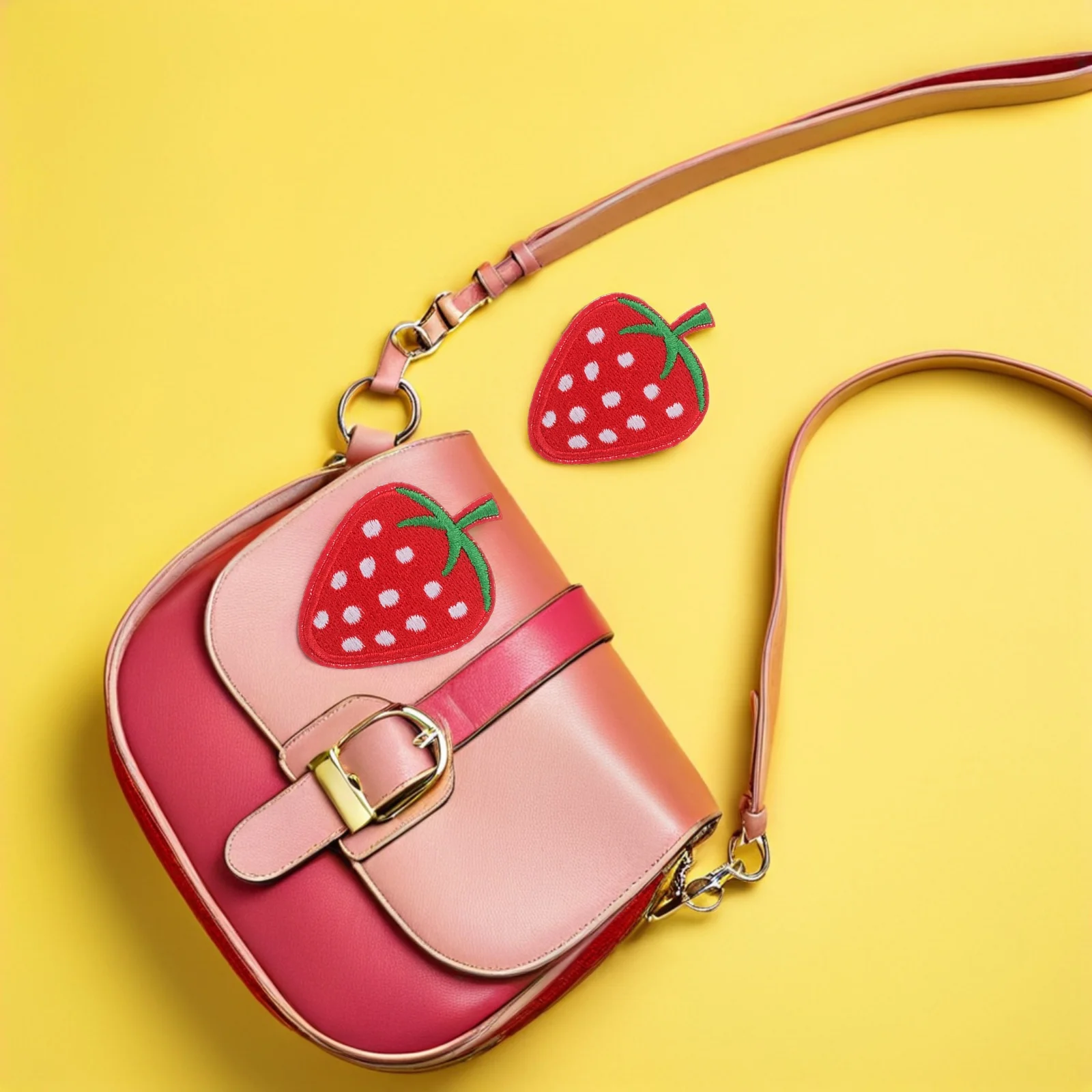 

40 Pcs Strawberry Embroidery Cloth Patch Embroidered Iron Patches Applique Cute Sewing Fruit