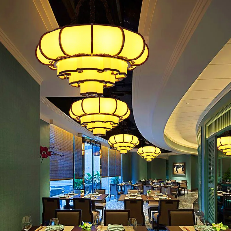 Chinese Style Dining Room Chandelier - Archaic Lantern with Auspicious Cloud Pattern, Grand Engineering Lighting for Corridor