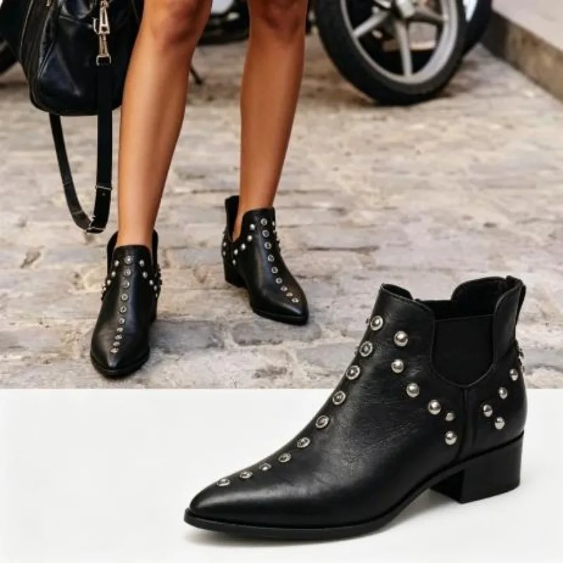 

2026 Best-selling Hot New Women's Boots Autumn Pointed Head Rivets Personality Ankle Boots Women Sneakers Women