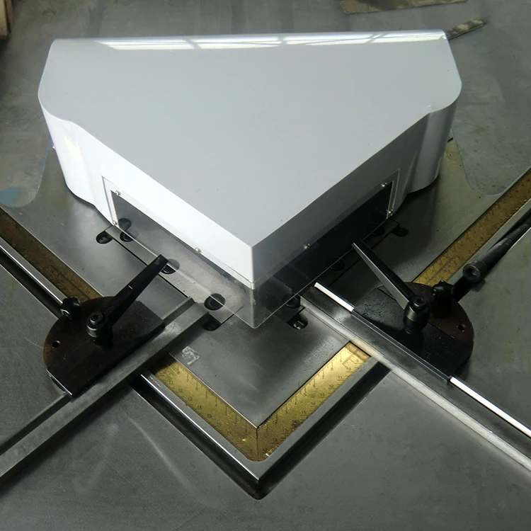 Machine de Découpe d'Angle de Tôle de Style Hydraulique, QF28Y