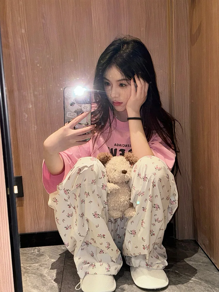 กางเกงขายาวปักลายดอกไม้ทรงหลวมสบายสำหรับผู้หญิง สไตล์ลำลอง ผ้าพลิ้ว ทรงตรง รุ่นใหม่ล่าสุดสำหรับฤดูใบไม้ผลิและฤดูใบไม้ร่วง