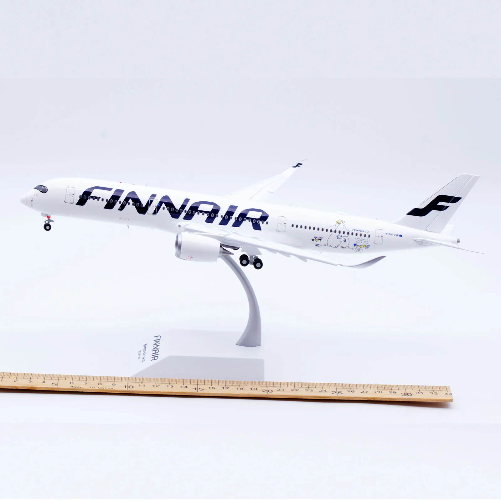 XX20379A Alloy Collectible Plane Gift JC Wings 1:200 Finnair 