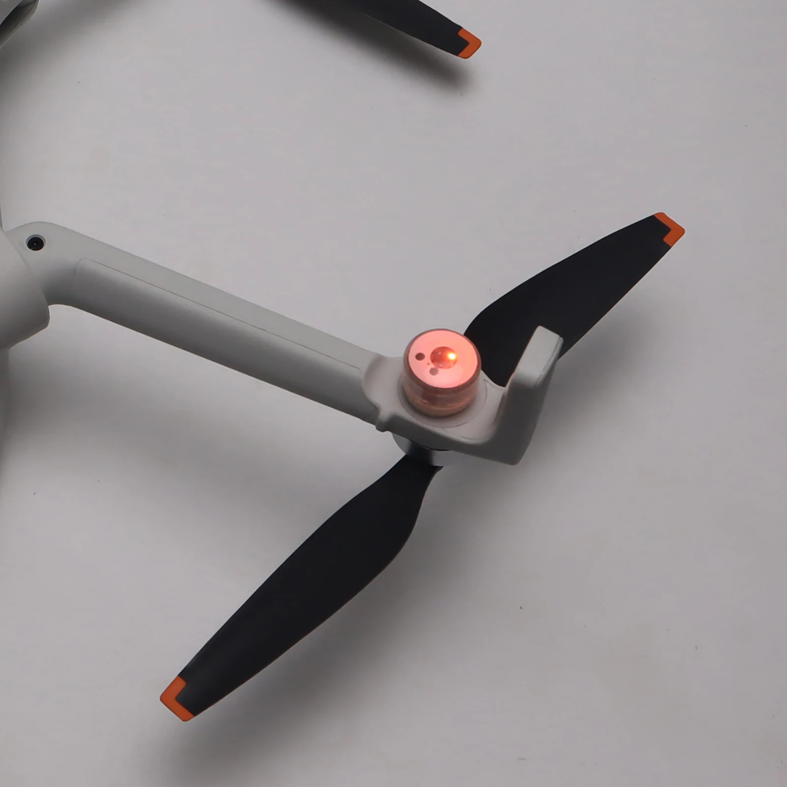 

Mini Flashing Light Night Flight LED Flashing Light for DJI Lito X1 /Lito1 Flying Signal Lamp Night Drone Accessories