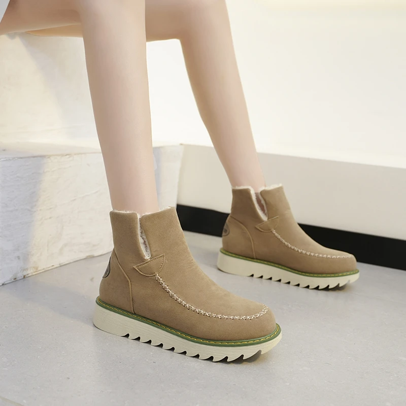 

Fashionable New Warm Thick Soled Elegant Short Boots for Winter Round Toe Comfort and Anti Slip Work and Leisure Women's Boots