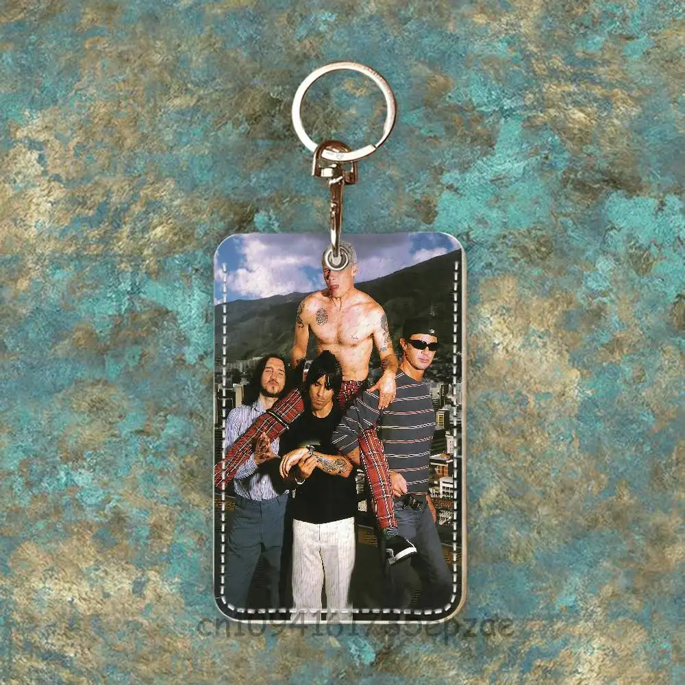 R-레드 H-핫 C-칠리 P-페퍼스 프리미엄 PU 가죽 카드 홀더 카드 케이스 금속 카라비너 포함, 일상 사용을 위한 맞춤형 디자인