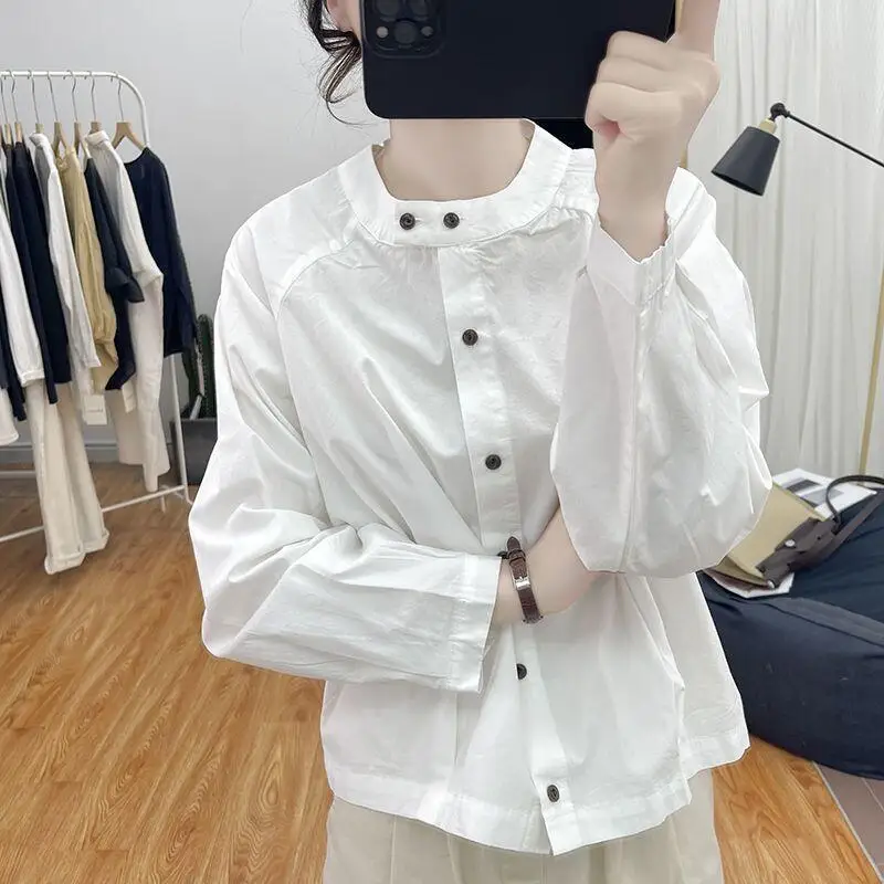 

2026Springsummer New Fashionwomen Lightweight Breath Sunscreen Jacket with A Western Lazy Style and Loose Standcollar Casualcoat