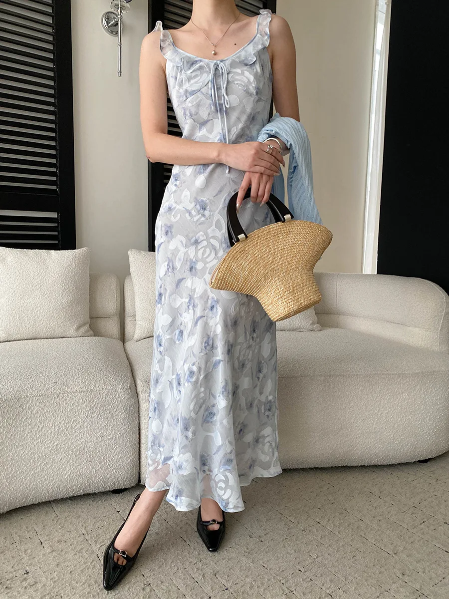 Frühlings- und Sommer-Set für Damen: Rüschenkleid mit Schnürung und Blumenmuster sowie Strickjacke – Detail 16
