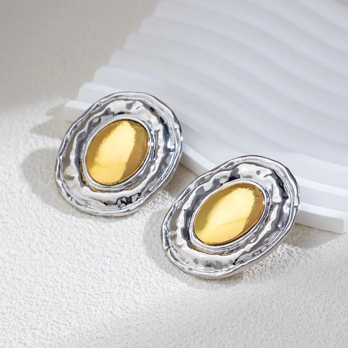 Personality Hip Hop Style Chunky Oval Large Stainless Steel Dangle Earrings Rock Golden Silver Color Metal Glossy Hammered Hoops