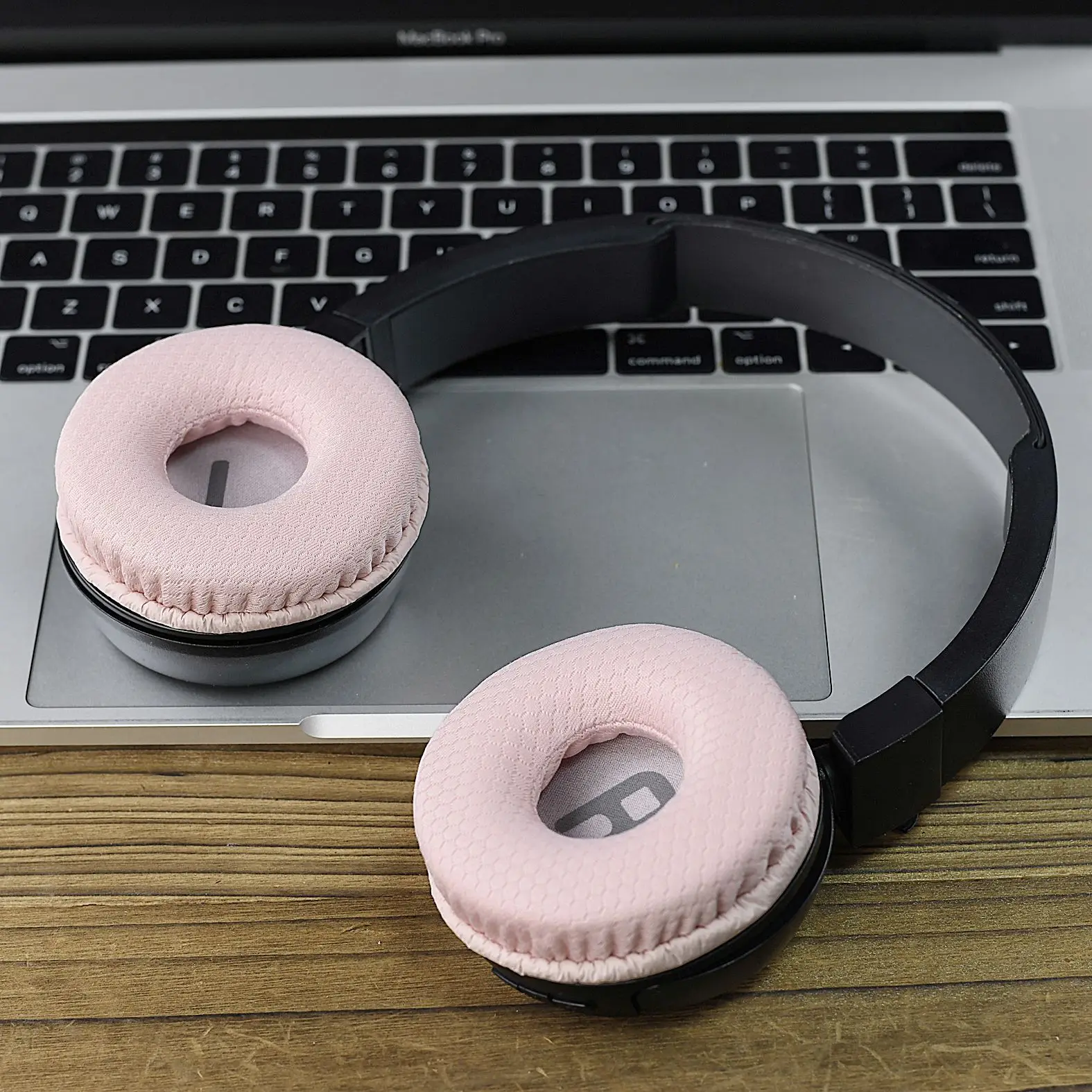 

Replacement Breathable football net Ear Pads For JBL T510 T450BT T500BT Tune600 Headphone Earmuff Repair Parts no peeling