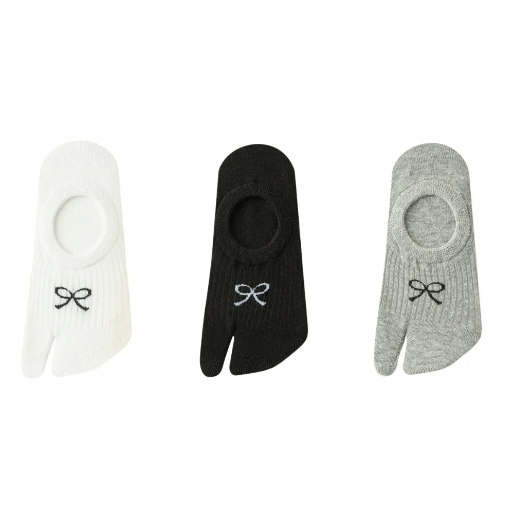 

3Pairs Short Tube Two Toe Boat Socks Invisible Anti Slip Sweet Bow Socks Breathable Hosiery Split Toe Ankle Socks Summer