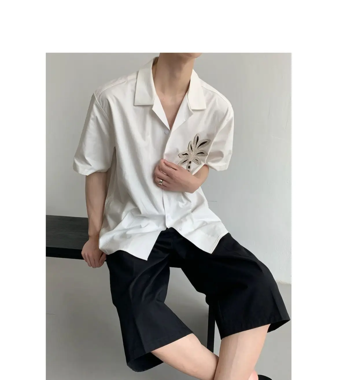 

Summer New Men's Short Sleeve Shirt Versatile Retro Fashion Loose Casual Solid Color Shirt Men's T-Shirt