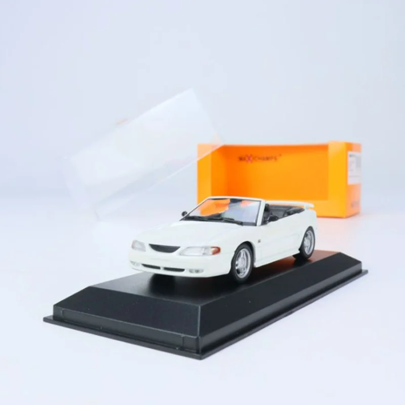 

Diecast Alloy 1:43 Scale Ford Mustang CABRIOLET 1994 Roadster Cars Model Adult Toys Classics Souvenir Collection Gifts Display