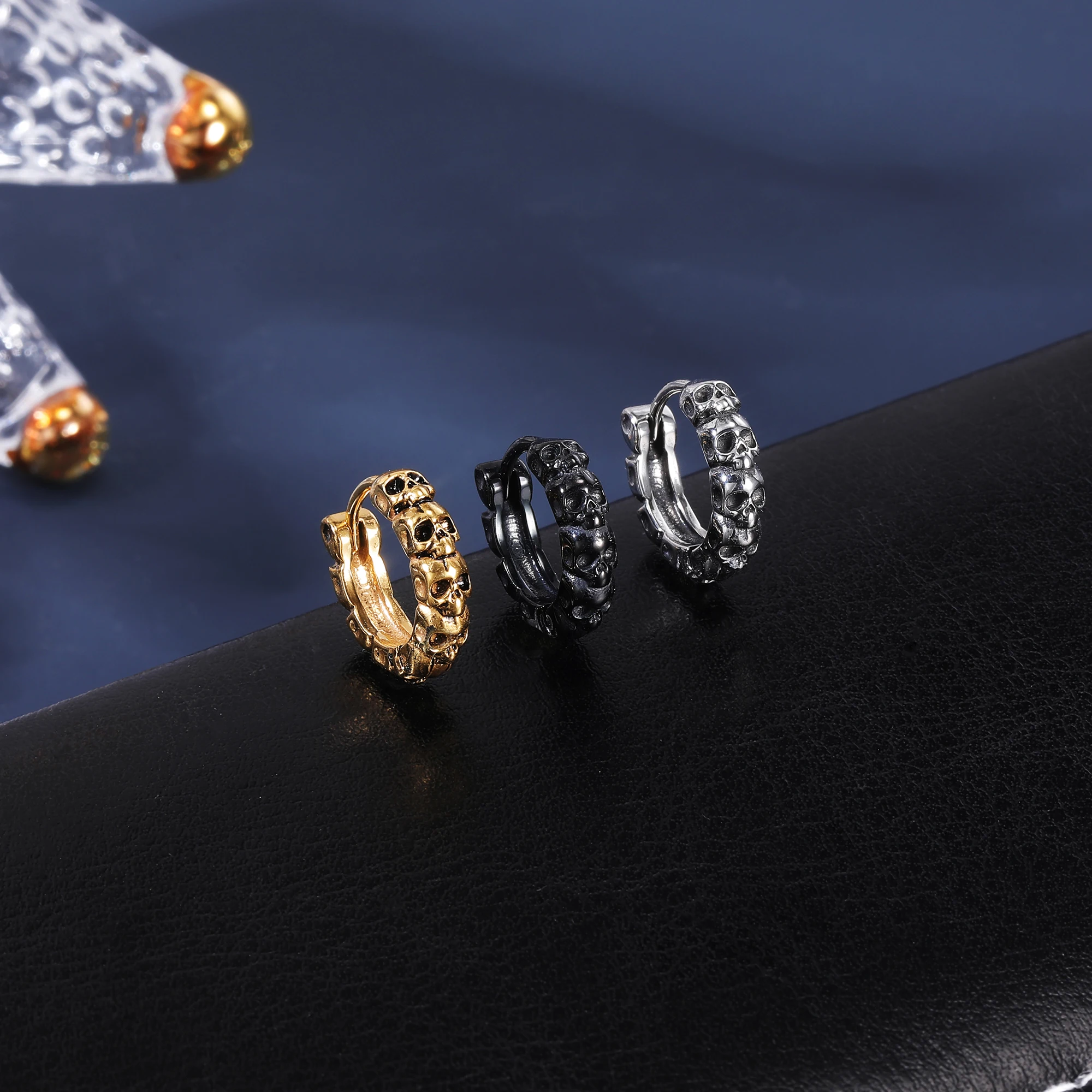 ZS Stainless Steel Earring Jewelry Punk Rock Black Earring Women Skull Hoop Earring Skull Round Earring Men Piercing Jewelry