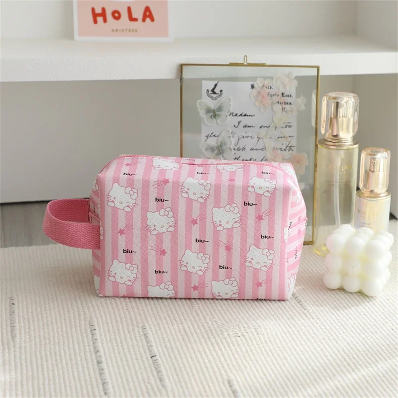 

Kawaii Sanrio Hello Kitty Cosmetic Bag Cartoon New Student Large Capacity Stationery Storage Bag Travel Leather Toiletry Bag