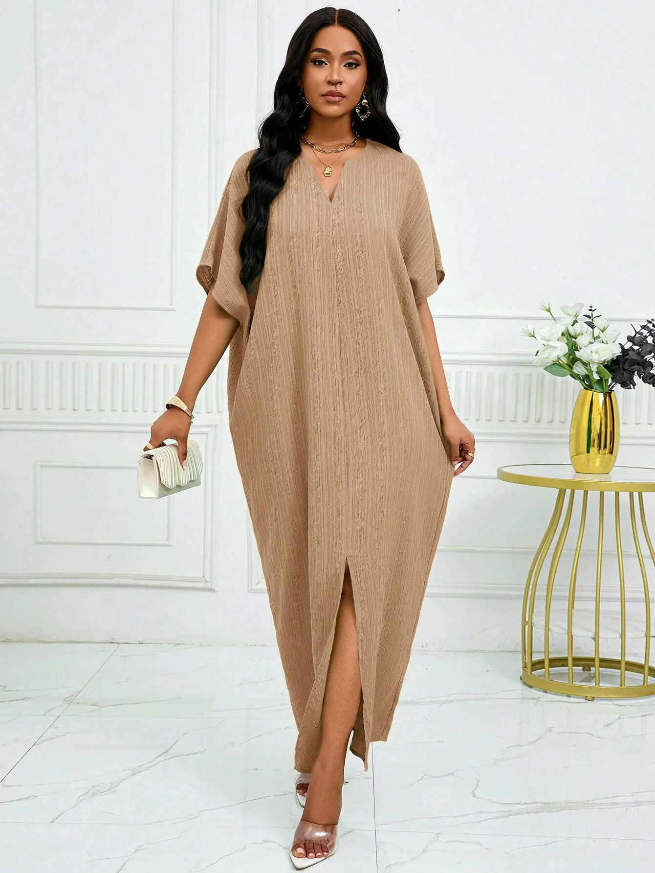 

Мусульманская мода в стиле Дубая с разрезами манжет Абая идеально подходит для особых случаев на Рамадан и осенне-зимняя одежда на Ближнем Востоке