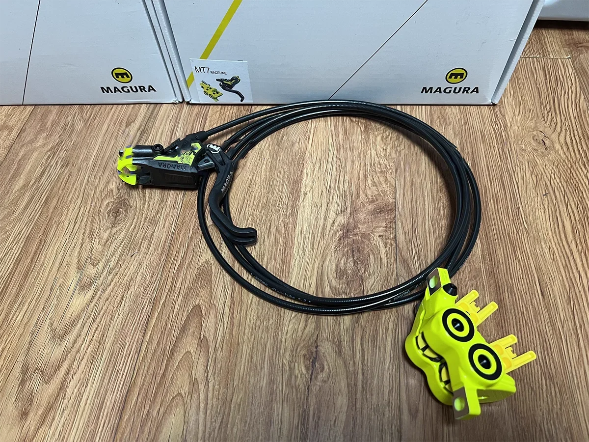 MAGURA MT7 raceline Hydraulic brake AWARD-WINNING PERFORMANCE WITH FOUR PISTONS Limited edition fluorescent yellow