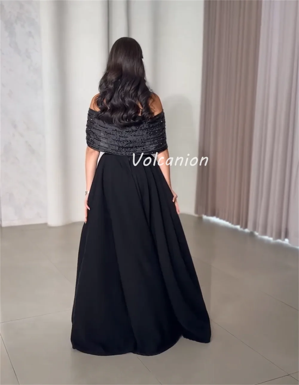 Customized High Quality Matching Organza Rhinestone Beading Pleat Straight Spaghetti strap Long Dresses Bespoke Occasion Dresses