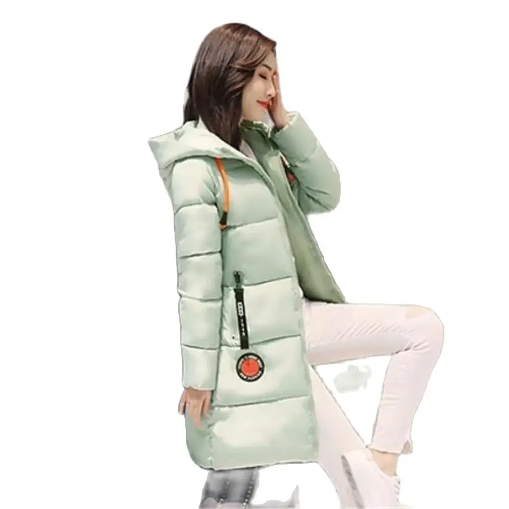 ポップな女性用パーカー、厚手の綿入り裏地、冬服、女性用ベーシックコート、2024年暖かいダウンジャケット、女性用コート、フード付きアウター