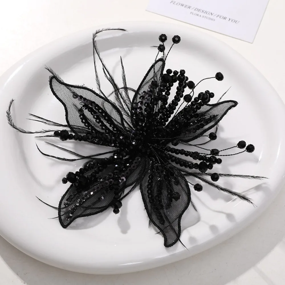 Plaquette de fleur en organza 3D avec perles et plumes, plaquette de fleur en cristal, plaquette à fil torsadé, patchs faits à la main, décorations à coudre pour le bricolage.