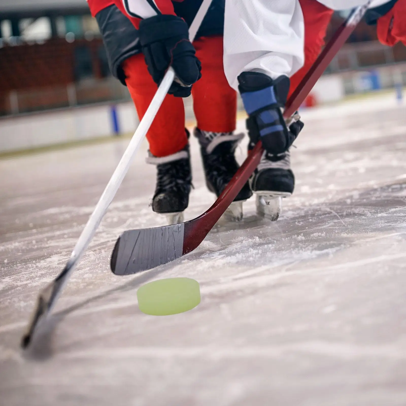 

Hockey Glow in Dark Practicing And Classic Training Portable Party
