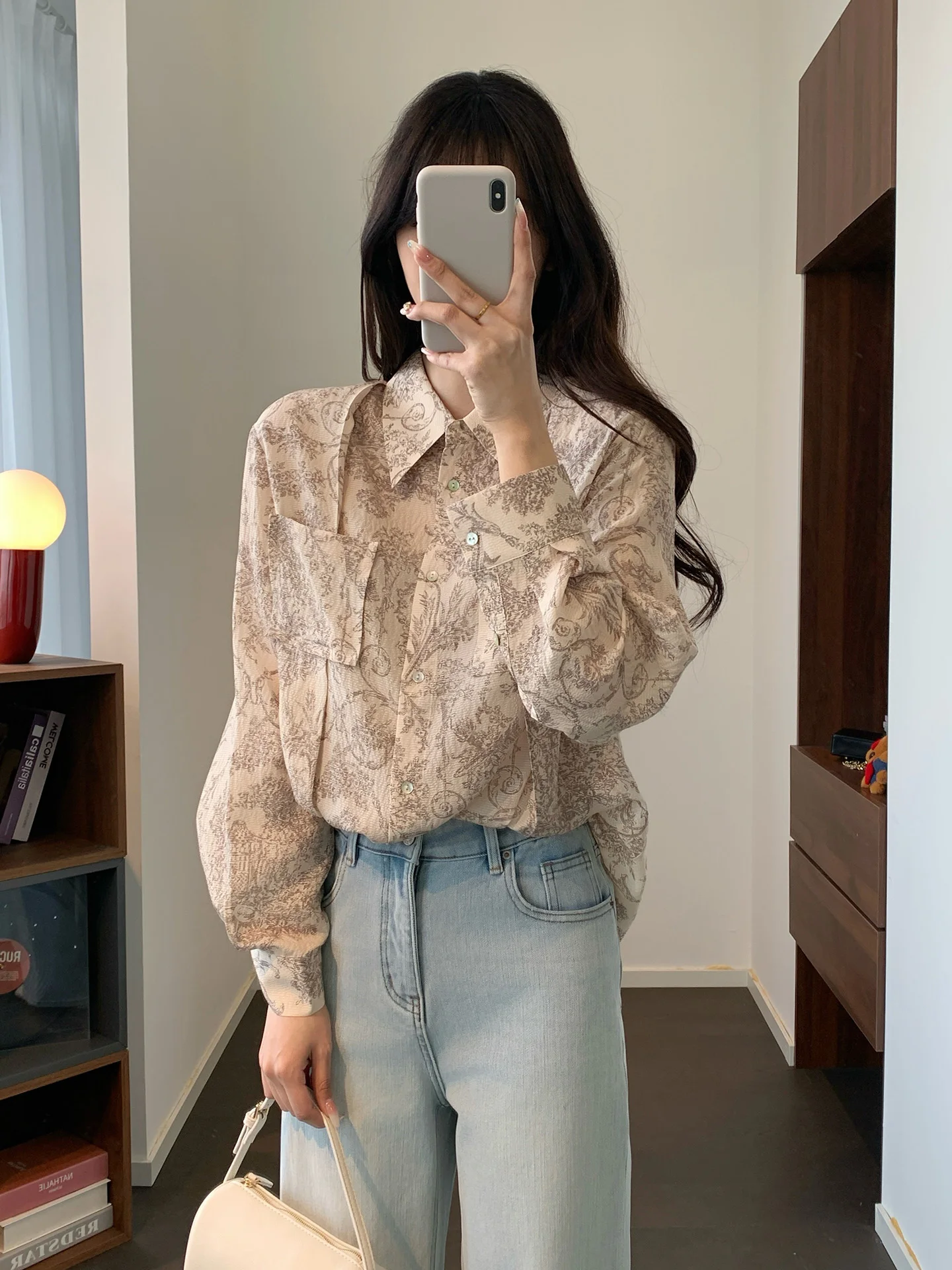 

Silk Long Sve irt Women's Commute Casual Pleated Pleat Pearl Folded Collar Ink Ding Vine Print Spring Faion Top