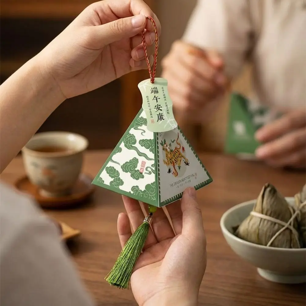 

10Pcs Traditional Dragon Boat Festival Gift Box Thickened Hanging Single Zongzi Container Food Grade with Tassel Gift Paper Box
