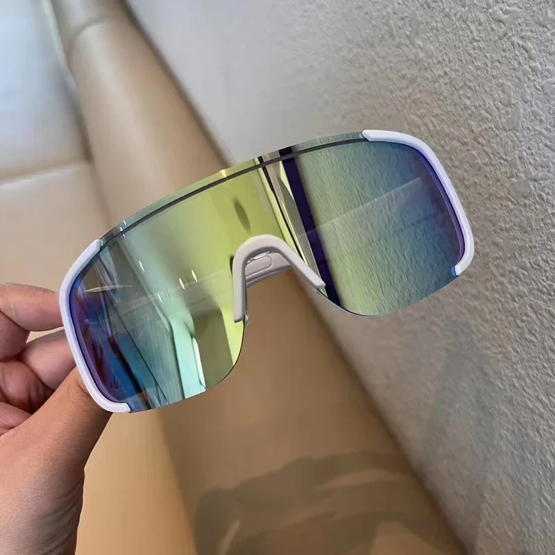 

Cycling Sunglasses for Men & Women - Retro-Reflective Lens, Windproof Sport Glasses for Road Riding, UV Protection