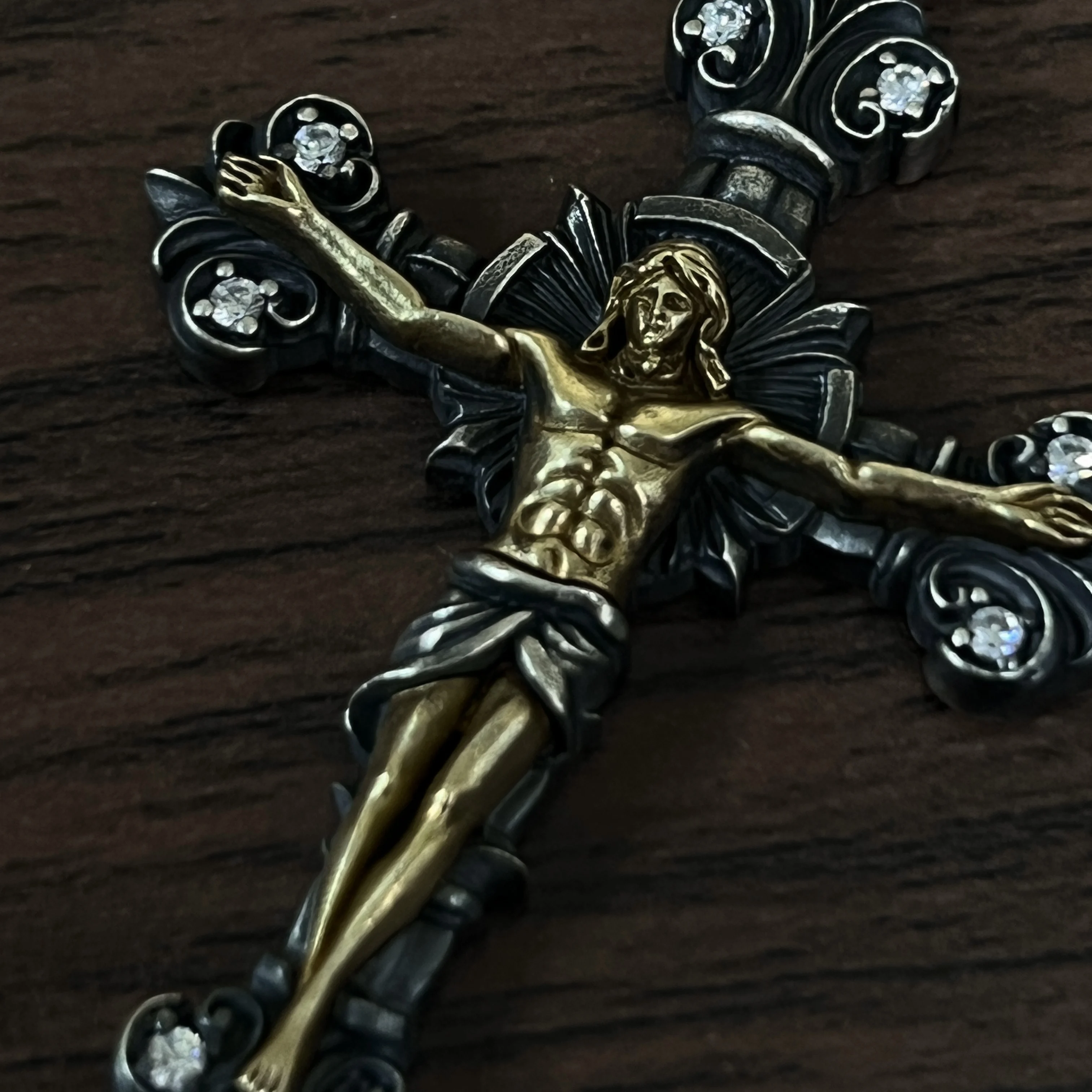 

S925 Silver Fashion Retro European Style Jesus Cross Pendant, Unique Necklace, Hip-Hop/Punk Style Accessory