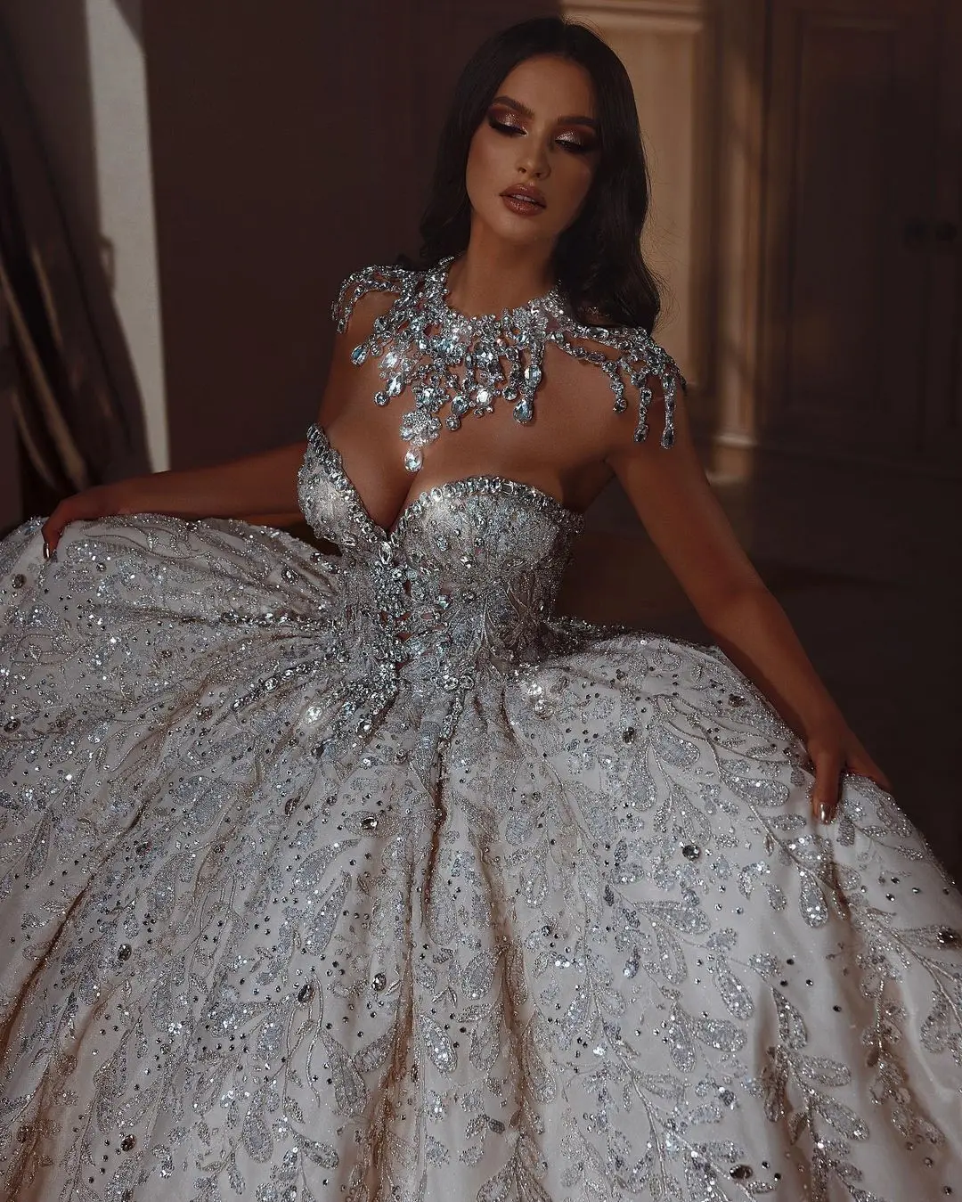 فساتين زفاف رائعة على شكل كرة مثيرة على شكل قلب كريستال مطرز بالخرز من الدانتيل فساتين زفاف مصنوعة حسب الطلب سويب تراين فيستدوس #4