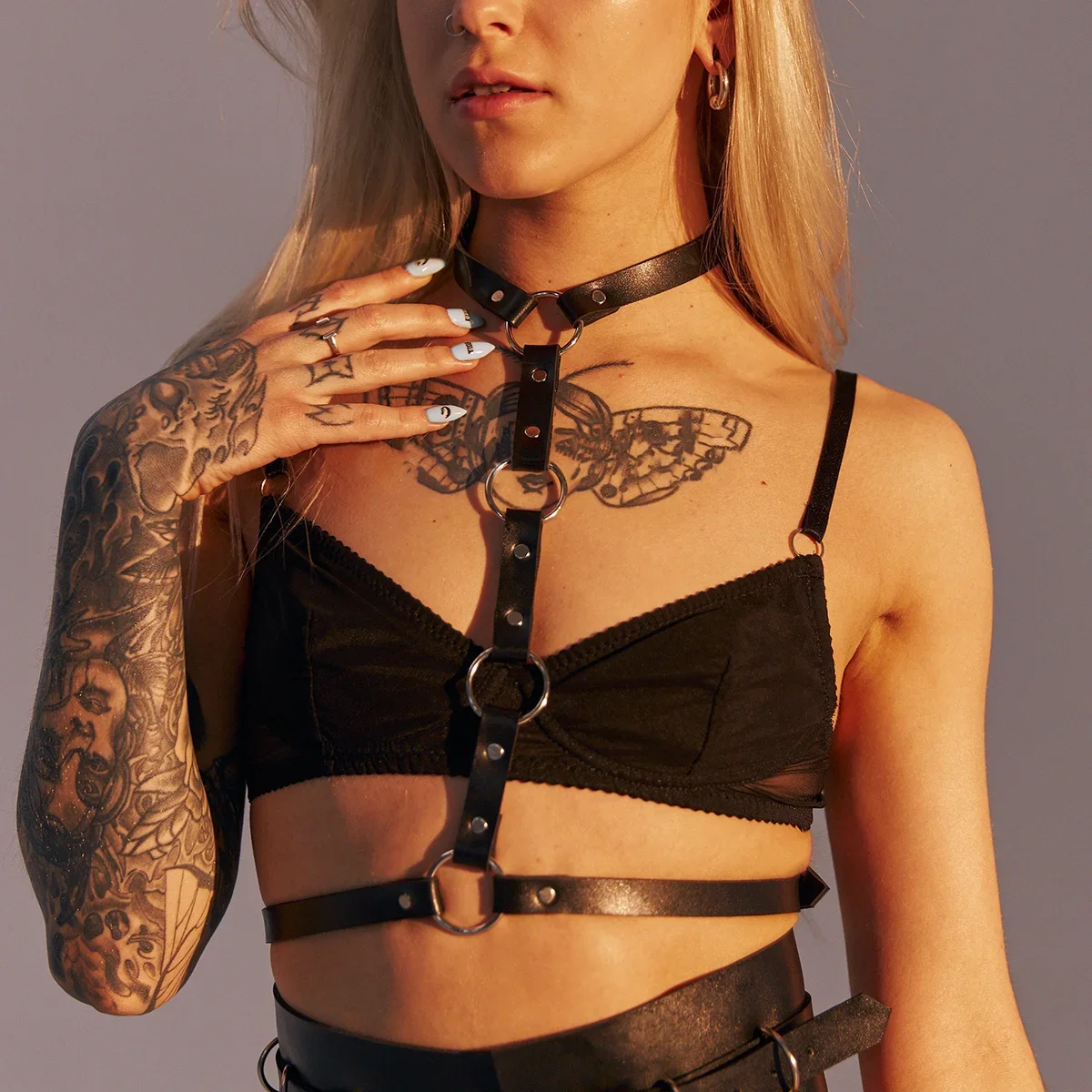 mulheres-sexy-arnes-cinto-de-couro-lingerie-bdsm-bondage-corpo-arnes-espartilho-bondage-lingerie-gotico-fetiche-acessorios-de-roupas