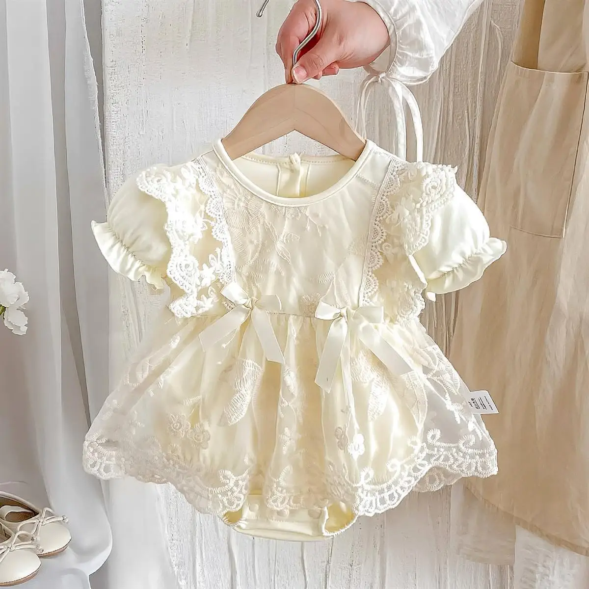 

Baby jumpsuit summer dress girl's lace and stylish princess dress formal dress