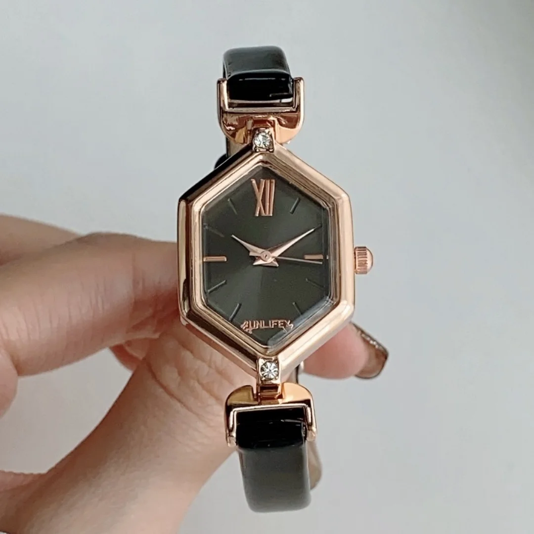 أزياء المرأة كوارتز ساعة حلقة من جلد التناظرية ساعات المعصم المعين ووتش الهاتفي السيدات الساعات ساعة Relogio Feminino