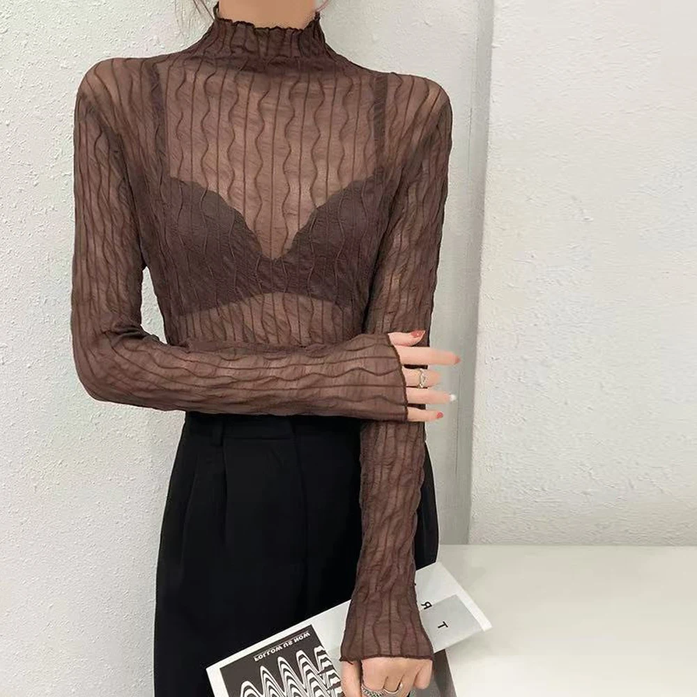 Gerüschte Langarm-Eleganz-Oberteile für Damen, T-Shirts in Weiß, Schwarz, Kaffeebraun, mit Wellensaum, schmal geschnittene, kurze Basic-Streetwear-Kleidung.