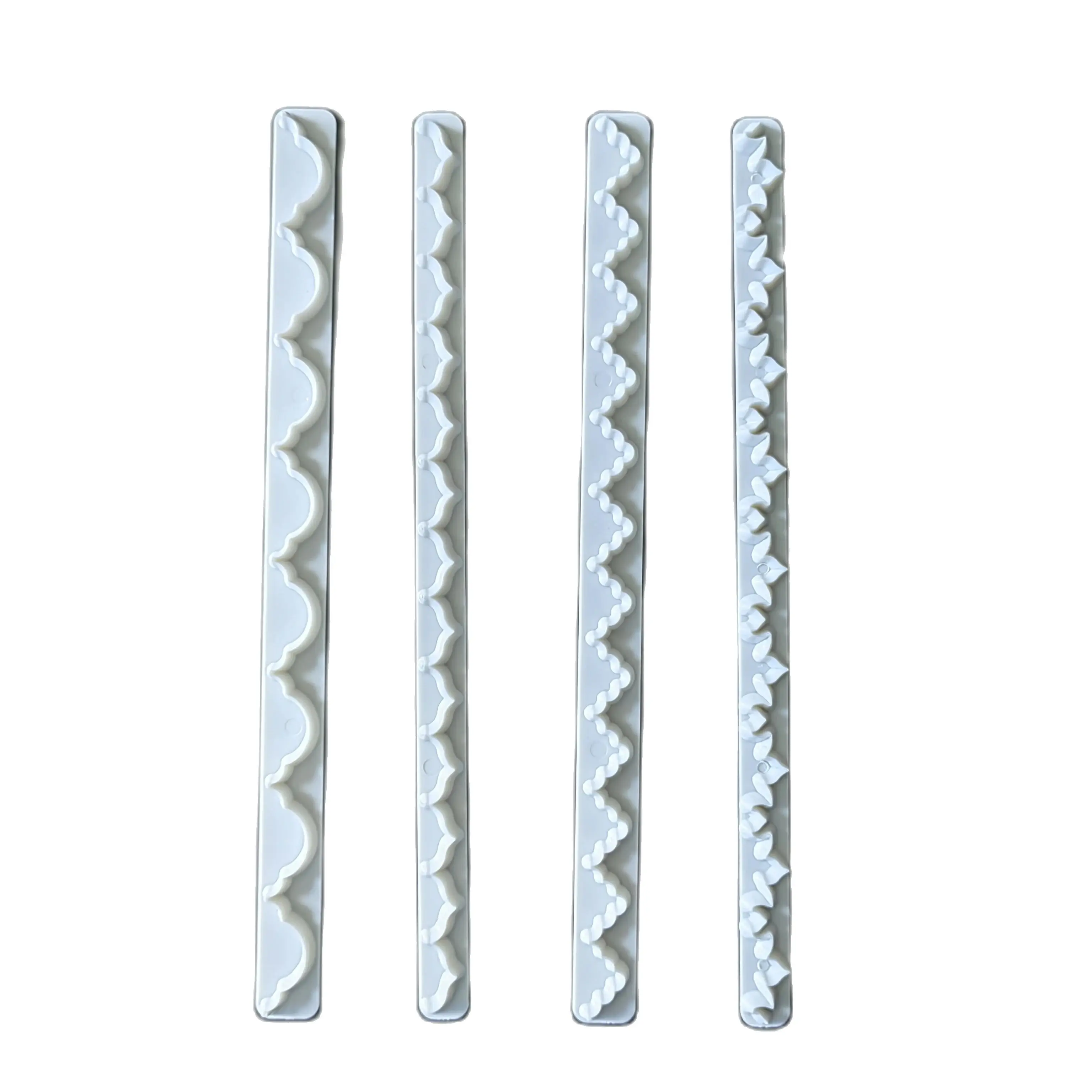 

Free Shipping Plastic 4pcs Different Size Flowers Pattern Cake Decoration Pressing Molds Set HB0401