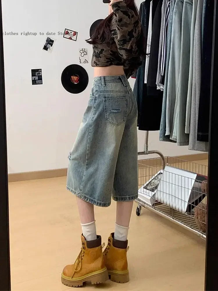 Retro Distressed High Waisted Wide Leg Jeans Women's Casual Everyday Denim Trousers with A Loose Fit