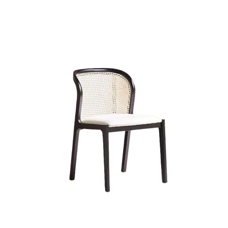 Silla de comedor de madera maciza, respaldo de ratán de diseñador nórdico, maquillaje japonés para el hogar, silla informal de segunda mano, sencilla y completa