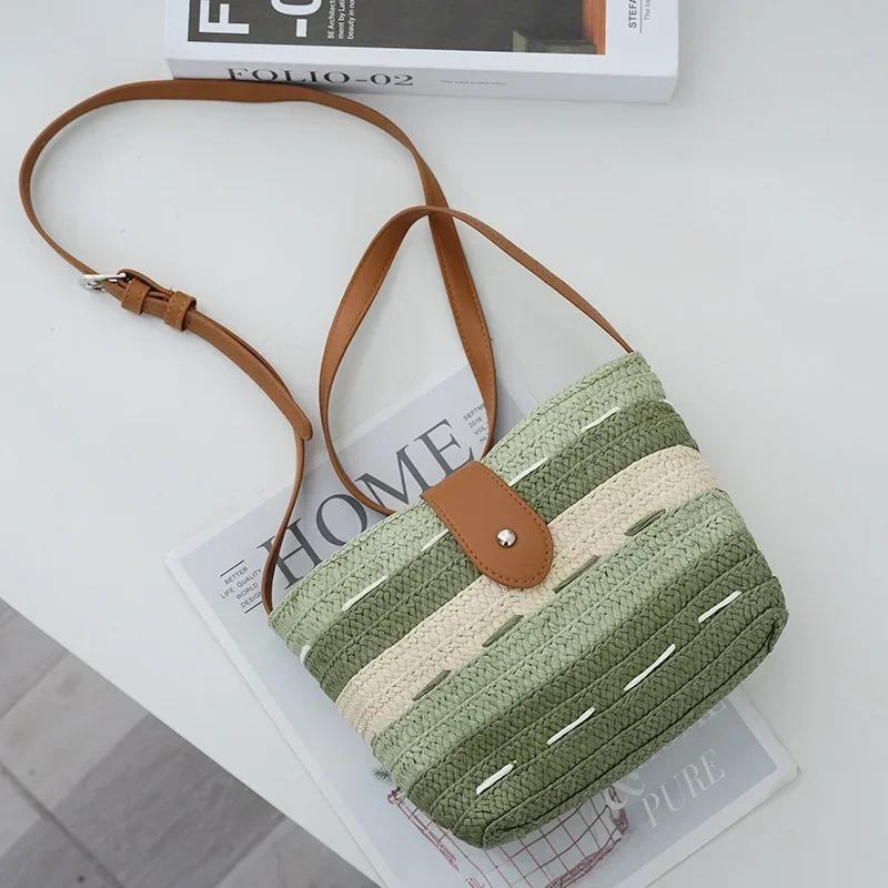 

2025 Light Luxury Niche Convertible Contrasting Color Woven ToteCapacity with Adjustable Strap for Vacation & Seaside Leisure