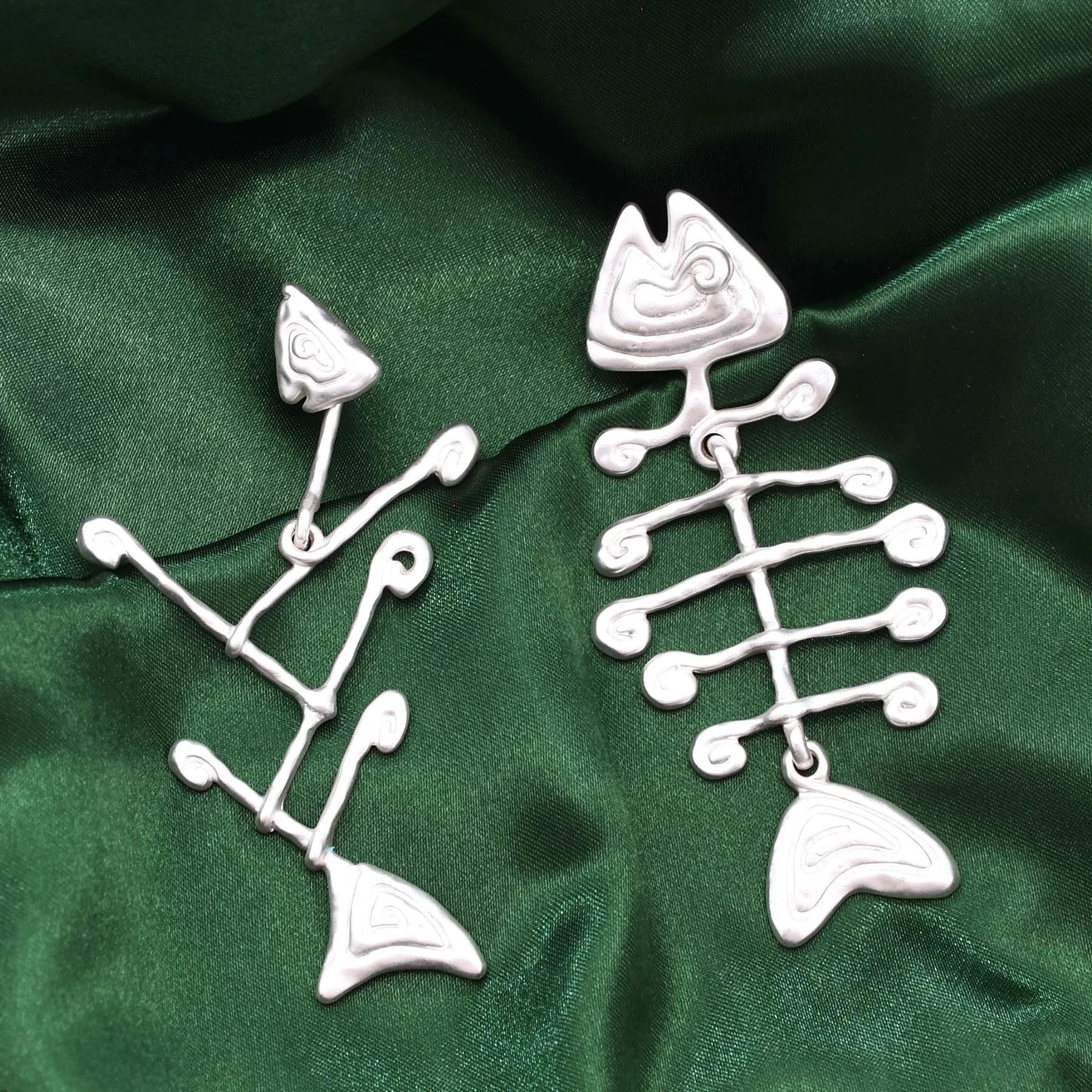 Two Styles Bohemian Style Earrings New Creative Fishbone Earrings are Suitable for Women\'s Holiday Parties Fashion Jewelry Gifts