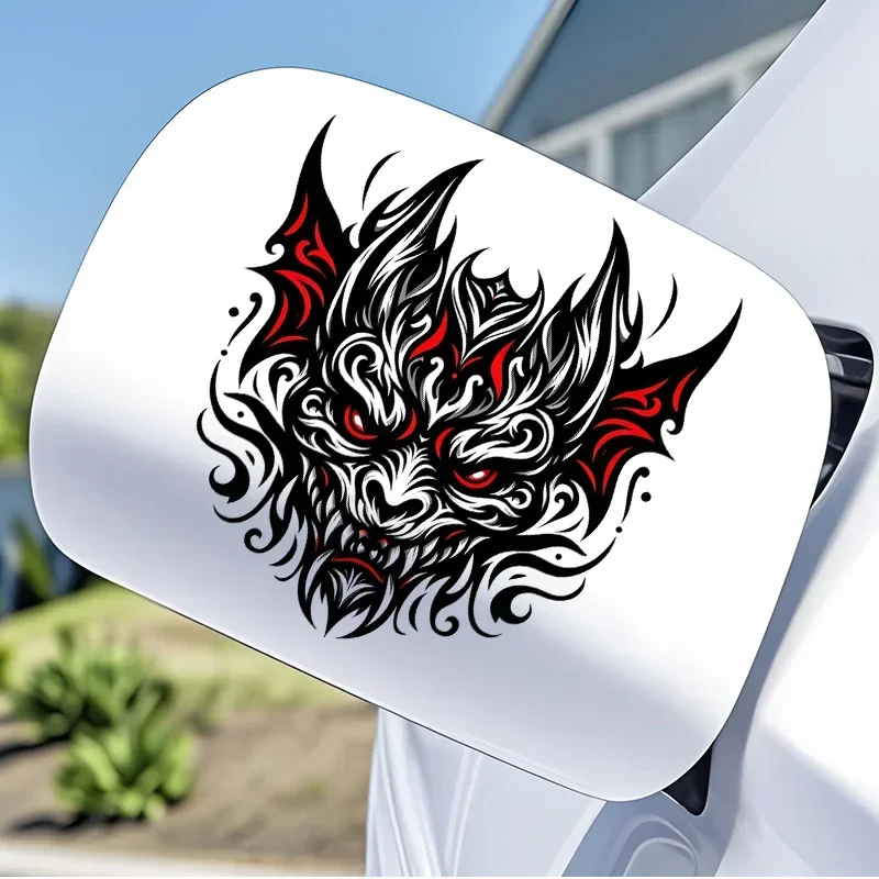 قطعة واحدة من ملصق رأس الشيطان على الطراز القبلي - فينيل عالي الجودة مقاوم للماء للسيارة والكمبيوتر المحمول والدراجات النارية - ديكور جريء قابل للإزالة