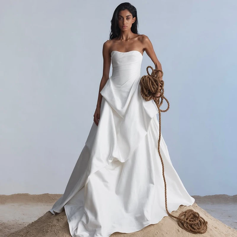 

Eightree Women A-Line Wedding Dresses Strapless Backless Wedding Ball Gowns White Princess Bridal Ball Prom Dress Customized
