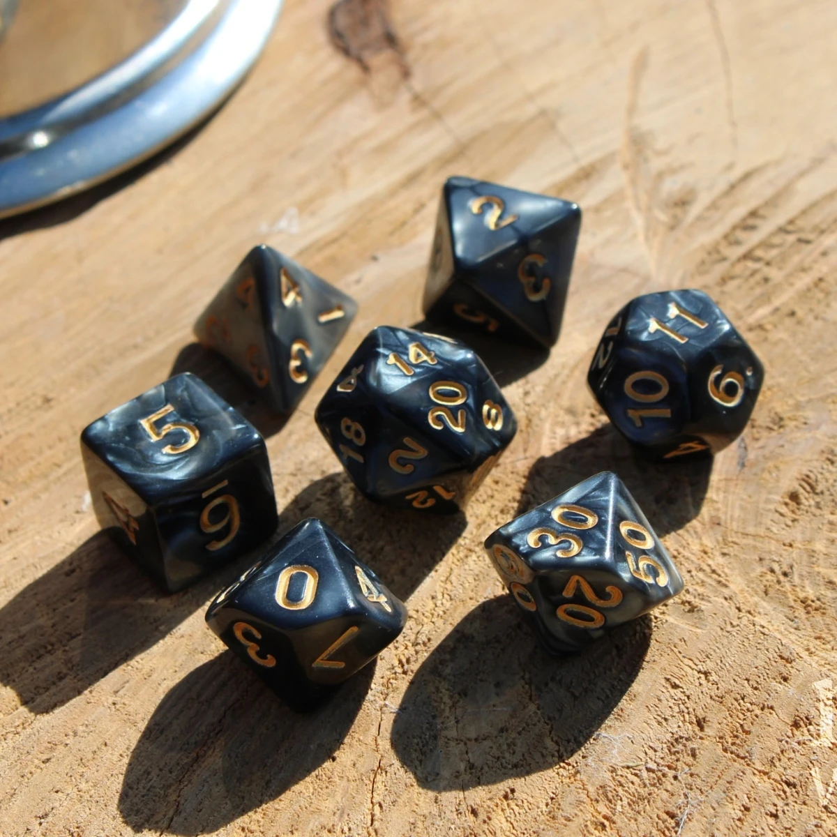 7Pcs/Set Pearlescent Black Dice for DND Dungeons and Dragons Table Games D&D RPG Tabletop Roleplaying