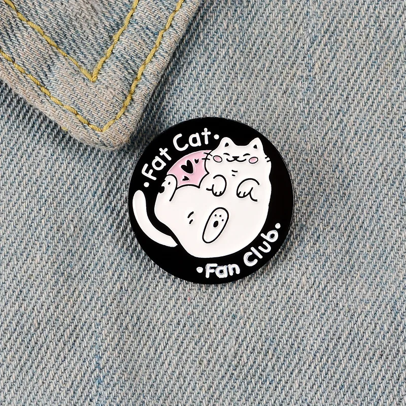 Animal Brooch Cute Chubby Kitten Pet Metal Badge Small Accessories Wholesale Hat Pins for Caps Decorative Brooches Backpack Pin