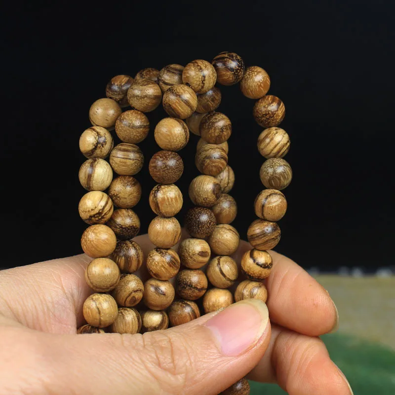 Suministro de transmisión en vivo, pulsera de cuentas de oración budista de madera de agar vietnamita (blanca), pulsera de cuentas de oración budista 108 Natural al por mayor