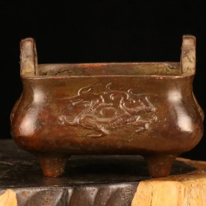 

Copper Chong Tian Er Four-legged Small Ding Daming Xuande Four Divine Beasts Copper Incense Burner Alloy Ornament Line