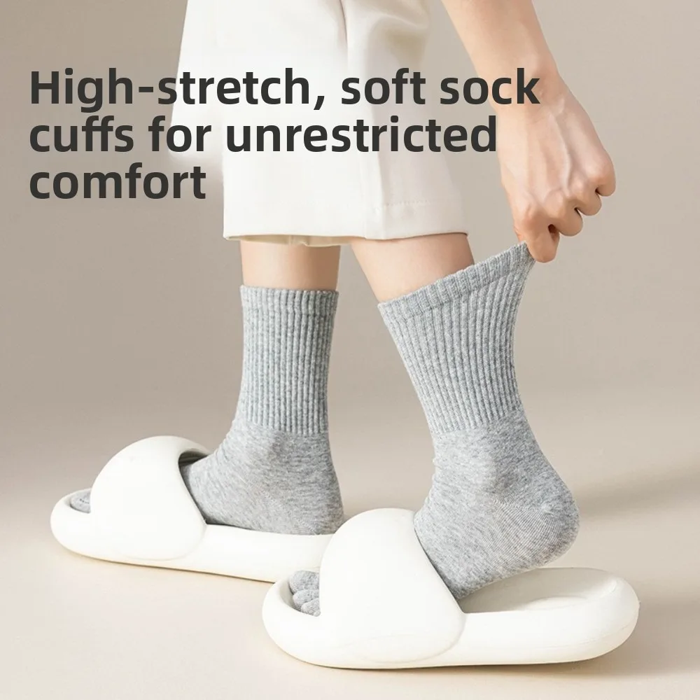 

New Cotton Women Toe Socks Sports Socks with Separate Fingers Five Finger Socks Breathable Middle Tube Socks Autumn Spring