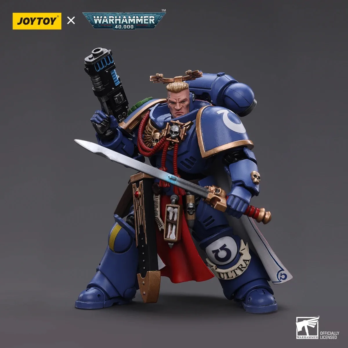 JOYTOY Warhammer 40k 1: 18 Ultramarines Primaris Captain with Power Sword and Plasma Pistol Action Figure Model Toy