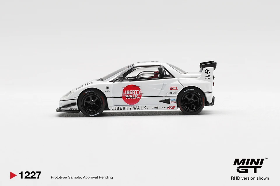 MINIGT 1/64 Mazda AZ-1 Liberty Walk LB40 LB-Hinomaru MGT01227-CH