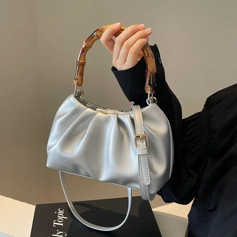 

Retro Imitation Bamboo Portable Dumpling Bag 2024 New Niche Versatile Crossbody Pleated Women's Bag Commuter Small Bag