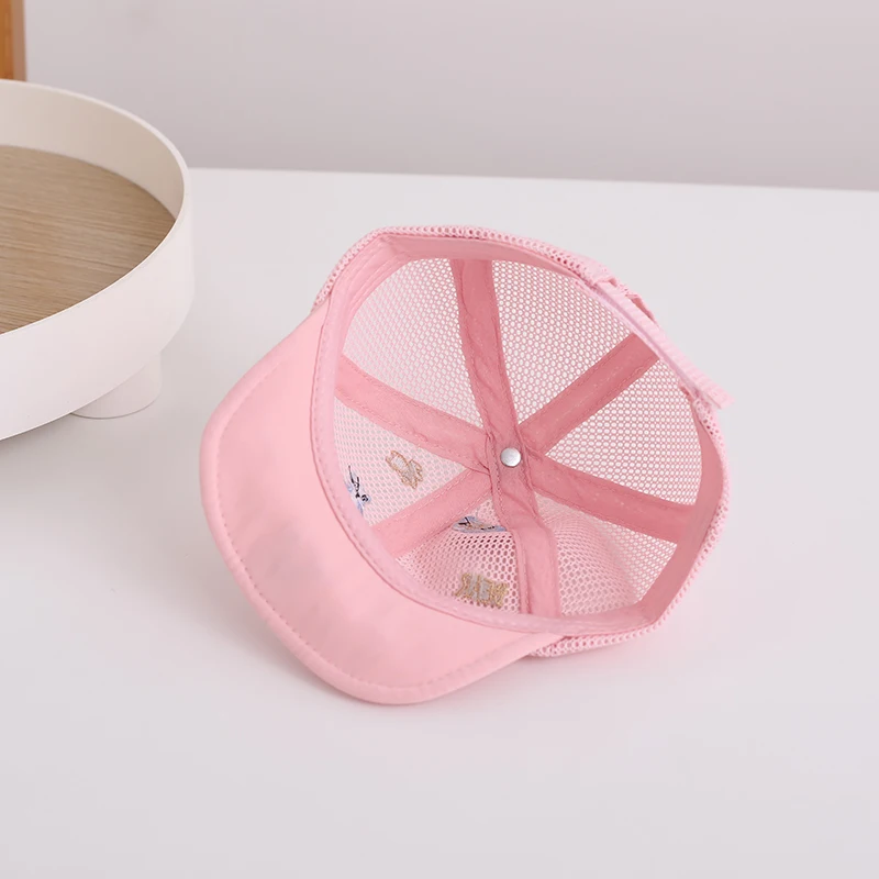 หมวกกันแดดในฤดูร้อนเด็กทารกหมวกเบสบอลผ้าตาข่ายระบายอากาศเต็มตัวเด็กวัยหัดเดินการ์ตูนหมีขอบนิ่มสำหรับเด็กหมวกลิ้นเป็ดมีที่บังแดดสำหรับเด็ก